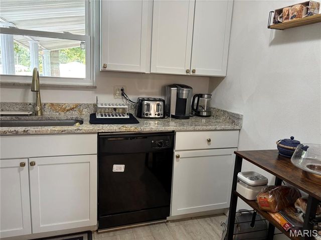 112 Kassing Avenue, Fairview Heights, IL 62208