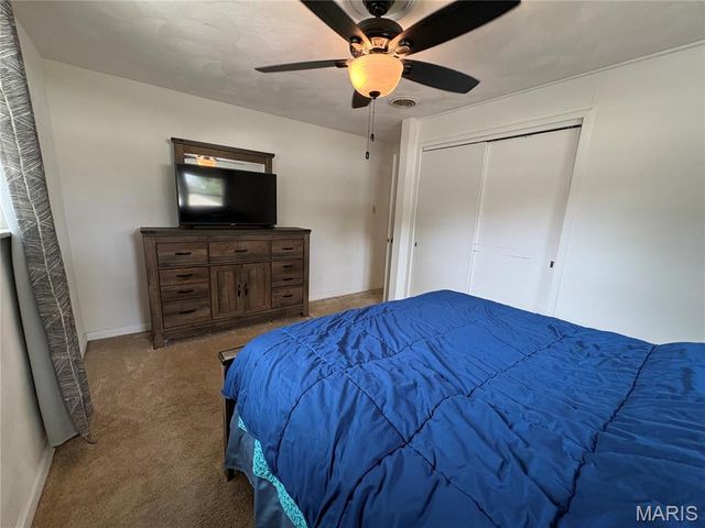 112 Kassing Avenue, Fairview Heights, IL 62208