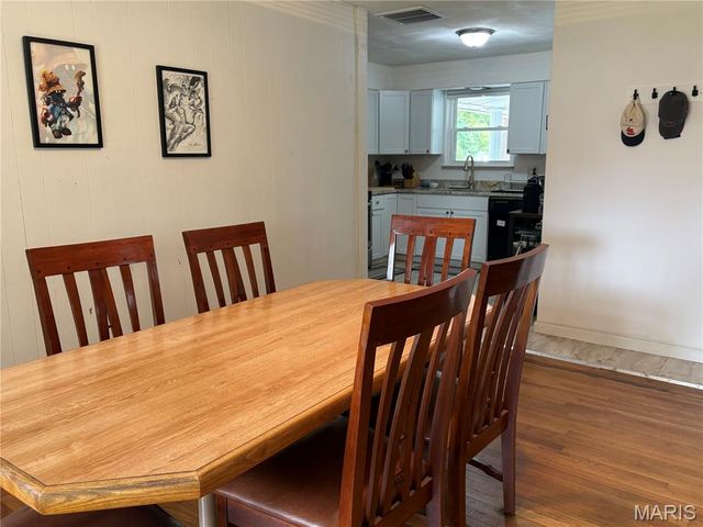 112 Kassing Avenue, Fairview Heights, IL 62208