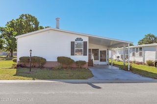 251 Blossom Lane NE, Palm Bay, FL 32907