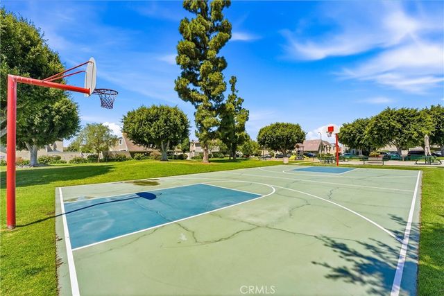 104 Oval, Irvine, CA 92604