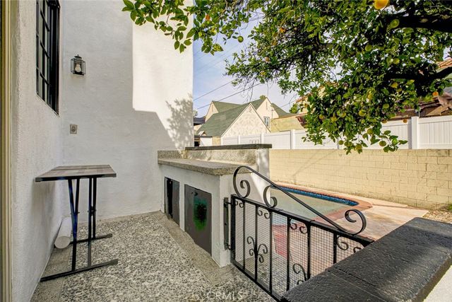 606 Galer Place, Glendale, CA 91206