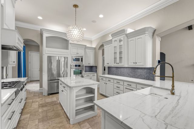 4049 Castle Bank Lane, Frisco, TX 75033