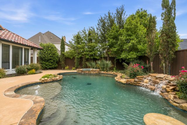 4049 Castle Bank Lane, Frisco, TX 75033