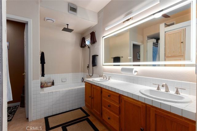 28398 Inverness Court, Menifee, CA 92584