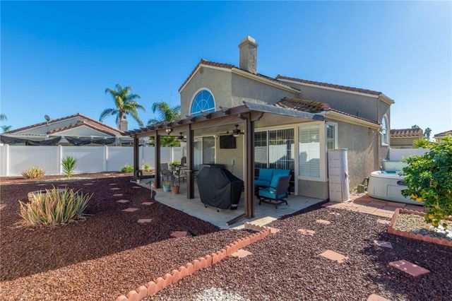 28398 Inverness Court, Menifee, CA 92584
