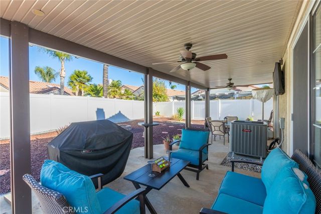 28398 Inverness Court, Menifee, CA 92584