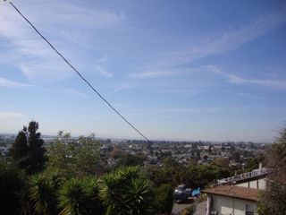 Saturn Dr, San Leandro, CA 94578