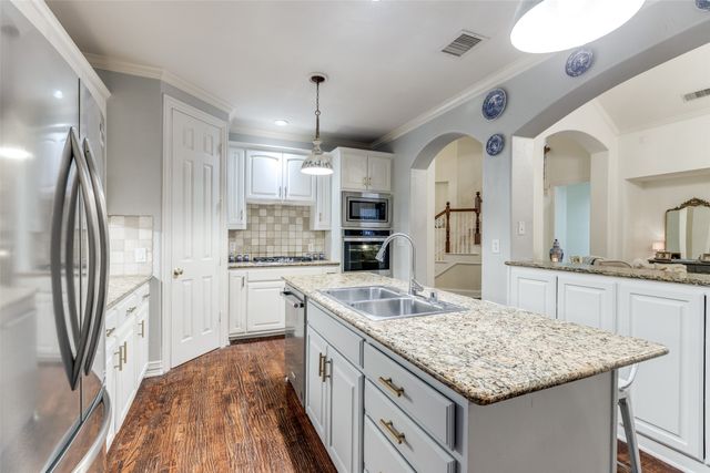 4511 Glen Heather Drive, Frisco, TX 75034