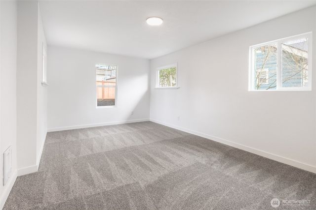 949 S Ridgewood Avenue, Tacoma, WA 98405