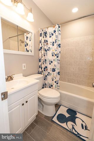 8618 VALLEYFIELD RD, Timonium, MD 21093