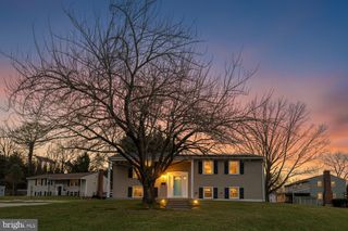 8618 VALLEYFIELD RD, Timonium, MD 21093