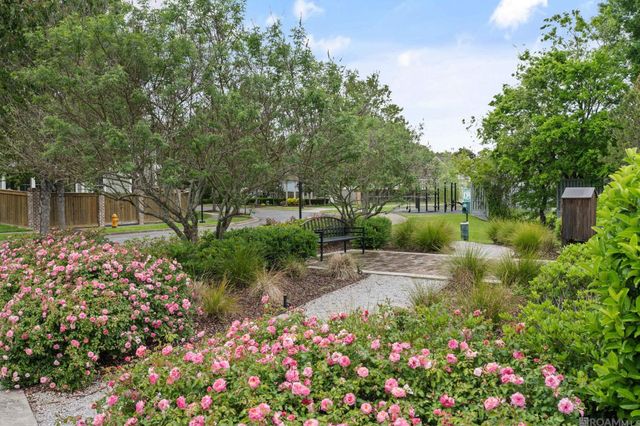 5035 Arrowhead St, Baton Rouge, LA 70808