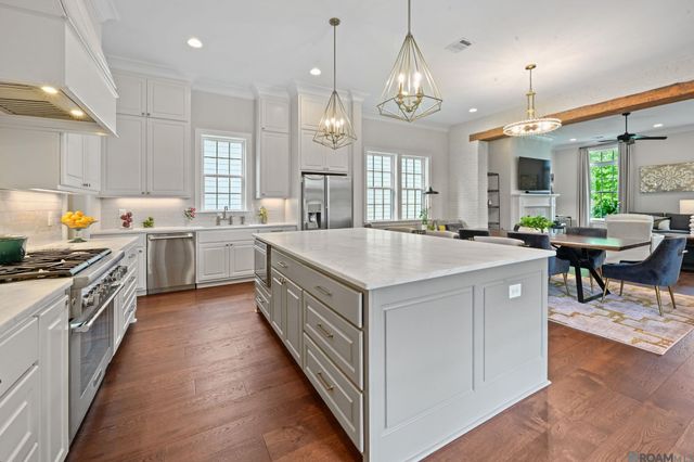 5035 Arrowhead St, Baton Rouge, LA 70808