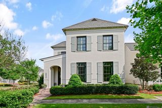 5035 Arrowhead St, Baton Rouge, LA 70808