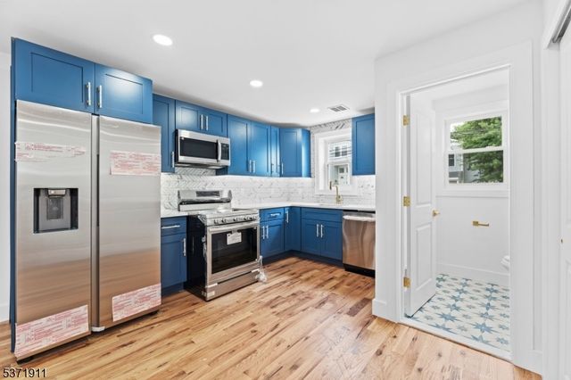 441 S 9Th St, Newark City, NJ 07103
