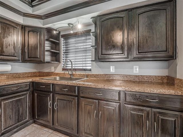 503 W Owens Street, El Reno, OK 73036