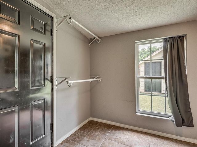 503 W Owens Street, El Reno, OK 73036