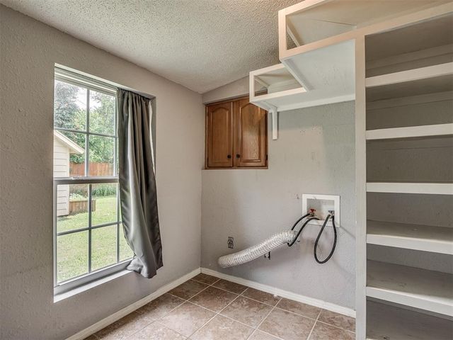 503 W Owens Street, El Reno, OK 73036