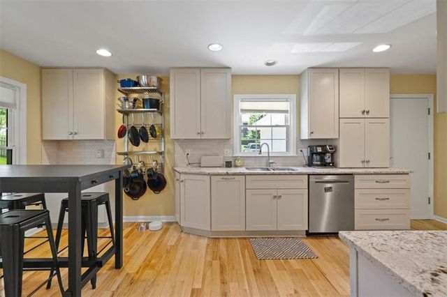 5133 Ballentine Street, Shawnee, KS 66203