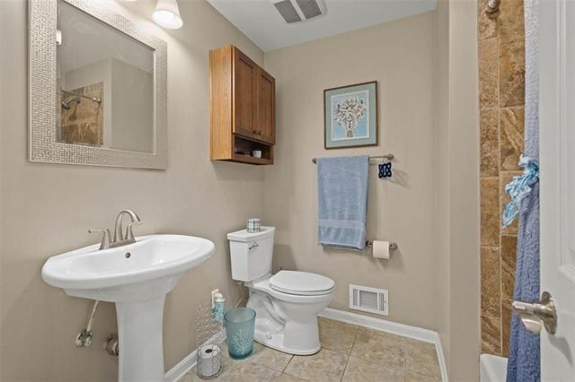 5133 Ballentine Street, Shawnee, KS 66203