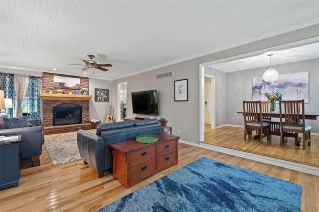 5133 Ballentine Street, Shawnee, KS 66203