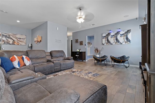 4408 Sugargrove Lane, Arlington, TX 76001