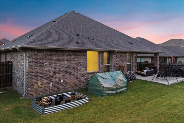 4408 Sugargrove Lane, Arlington, TX 76001