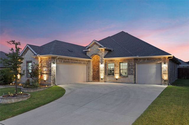 4408 Sugargrove Lane, Arlington, TX 76001