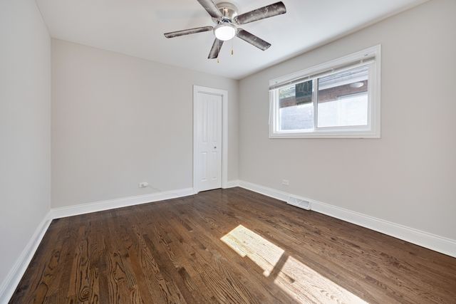 9150 S Wallace Street, Chicago, IL 60620