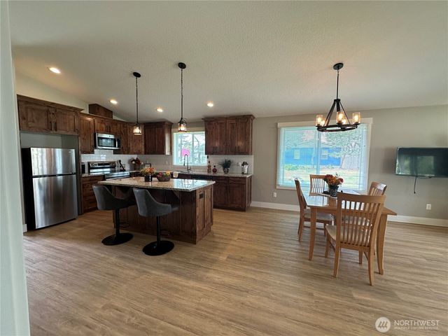 1323 196th Place, Long Beach, WA 98631