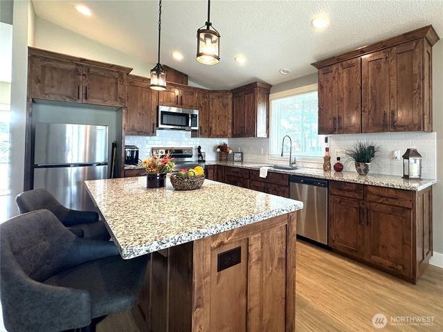 1323 196th Place, Long Beach, WA 98631