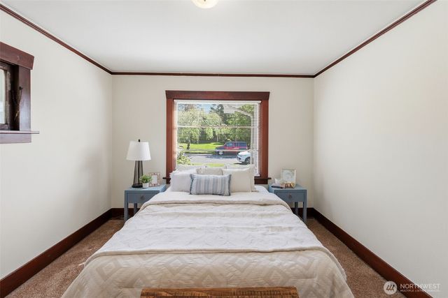 5222 S I Street, Tacoma, WA 98408