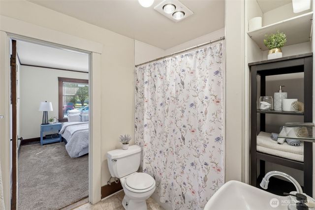 5222 S I Street, Tacoma, WA 98408