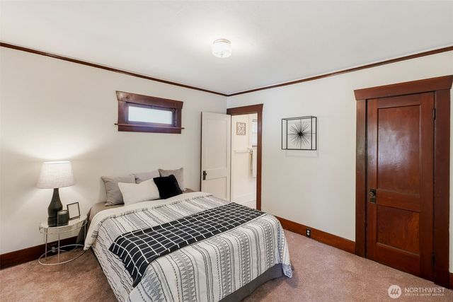 5222 S I Street, Tacoma, WA 98408