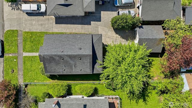 5222 S I Street, Tacoma, WA 98408