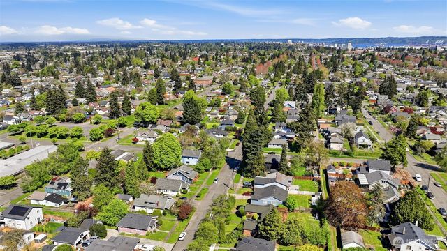 5222 S I Street, Tacoma, WA 98408