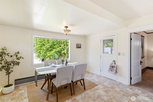 5222 S I Street, Tacoma, WA 98408