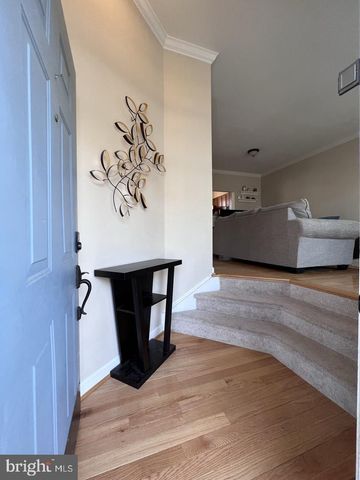 47692 WOOLCOTT SQ, Sterling, VA 20165
