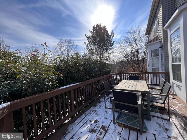 47692 WOOLCOTT SQ, Sterling, VA 20165