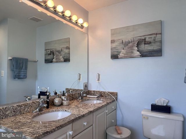 47692 WOOLCOTT SQ, Sterling, VA 20165