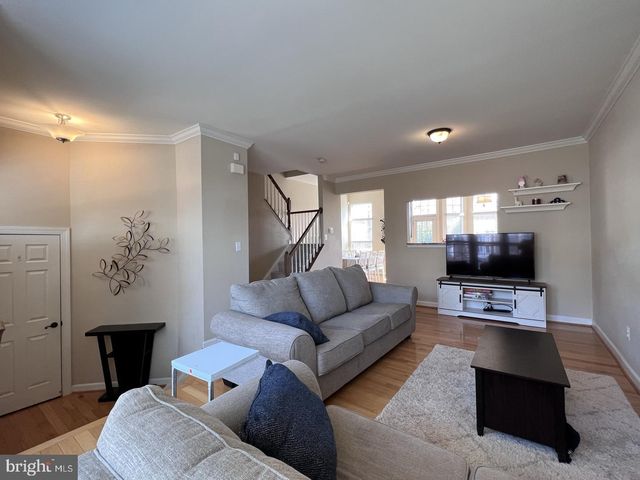 47692 WOOLCOTT SQ, Sterling, VA 20165