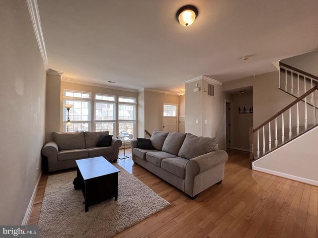 47692 WOOLCOTT SQ, Sterling, VA 20165