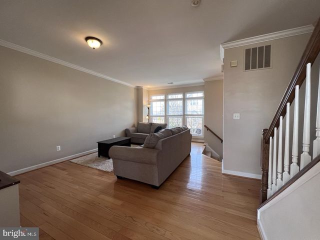 47692 WOOLCOTT SQ, Sterling, VA 20165