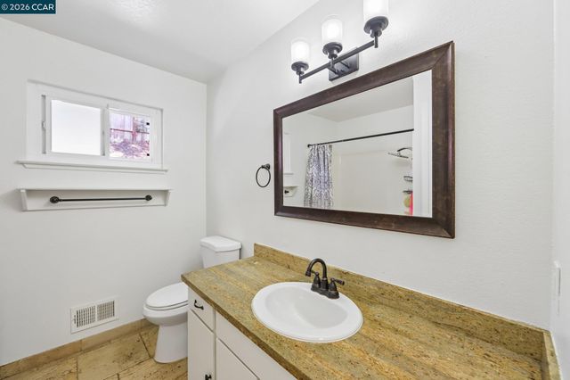 148 Primrose Ln, Vallejo, CA 94591