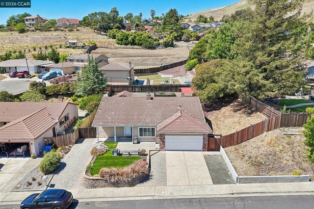 148 Primrose Ln, Vallejo, CA 94591