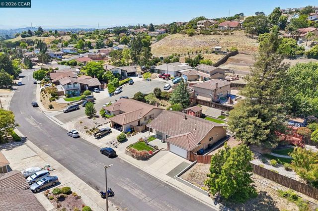 148 Primrose Ln, Vallejo, CA 94591