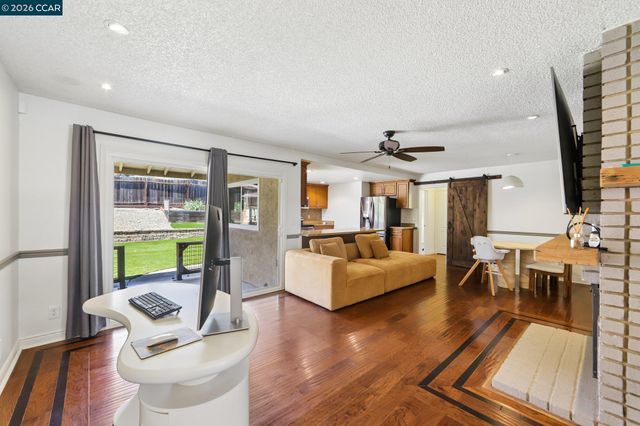 148 Primrose Ln, Vallejo, CA 94591