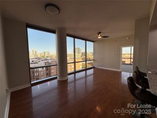315 Arlington Avenue 901, Charlotte, NC 28203