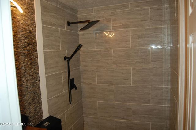 8321 SANTMAN Court, Jacksonville, FL 32221